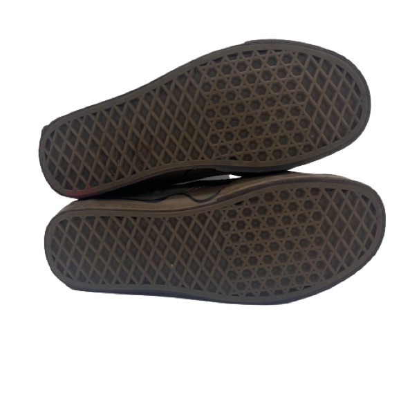 Vans MoMA x Old Skool 'Salvador Dali's The Persistence of Memory' - Picture 7 of 10